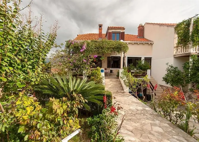 Studio Cavtat 2132a